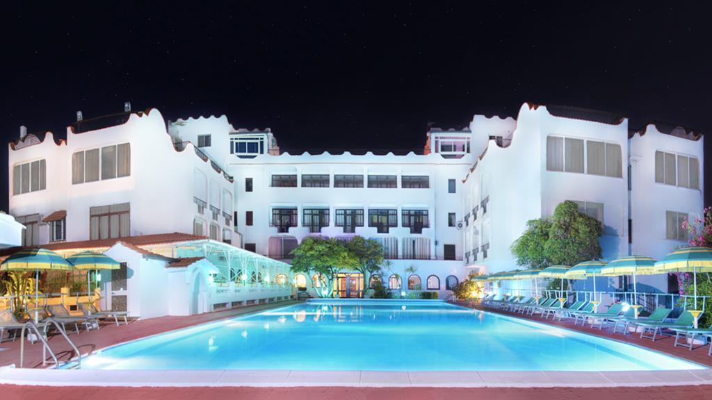 International Resort Mondragone Exteriör bild
